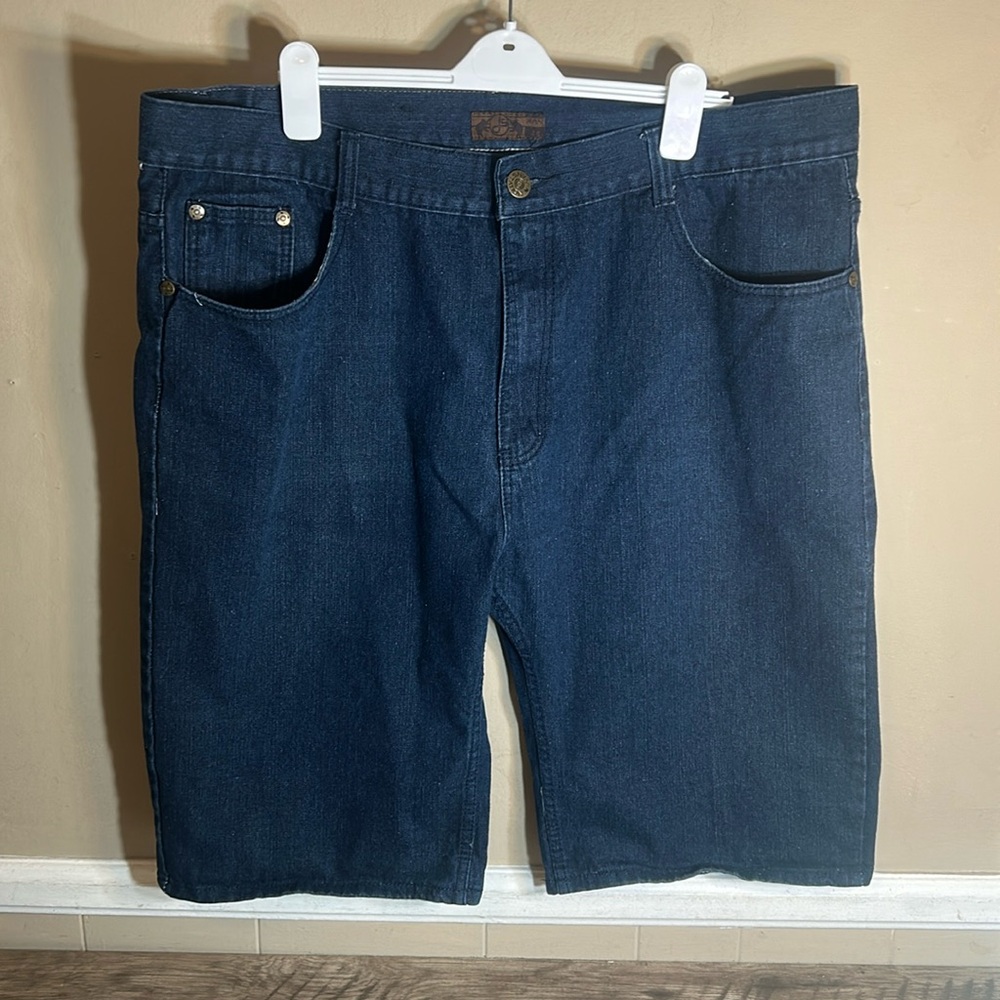 Jean Station Men’s Knee Length Shorts Size 44